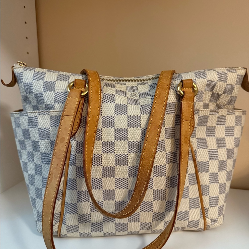 Authentic Louis Vuitton Tote - Picture 3 of 7